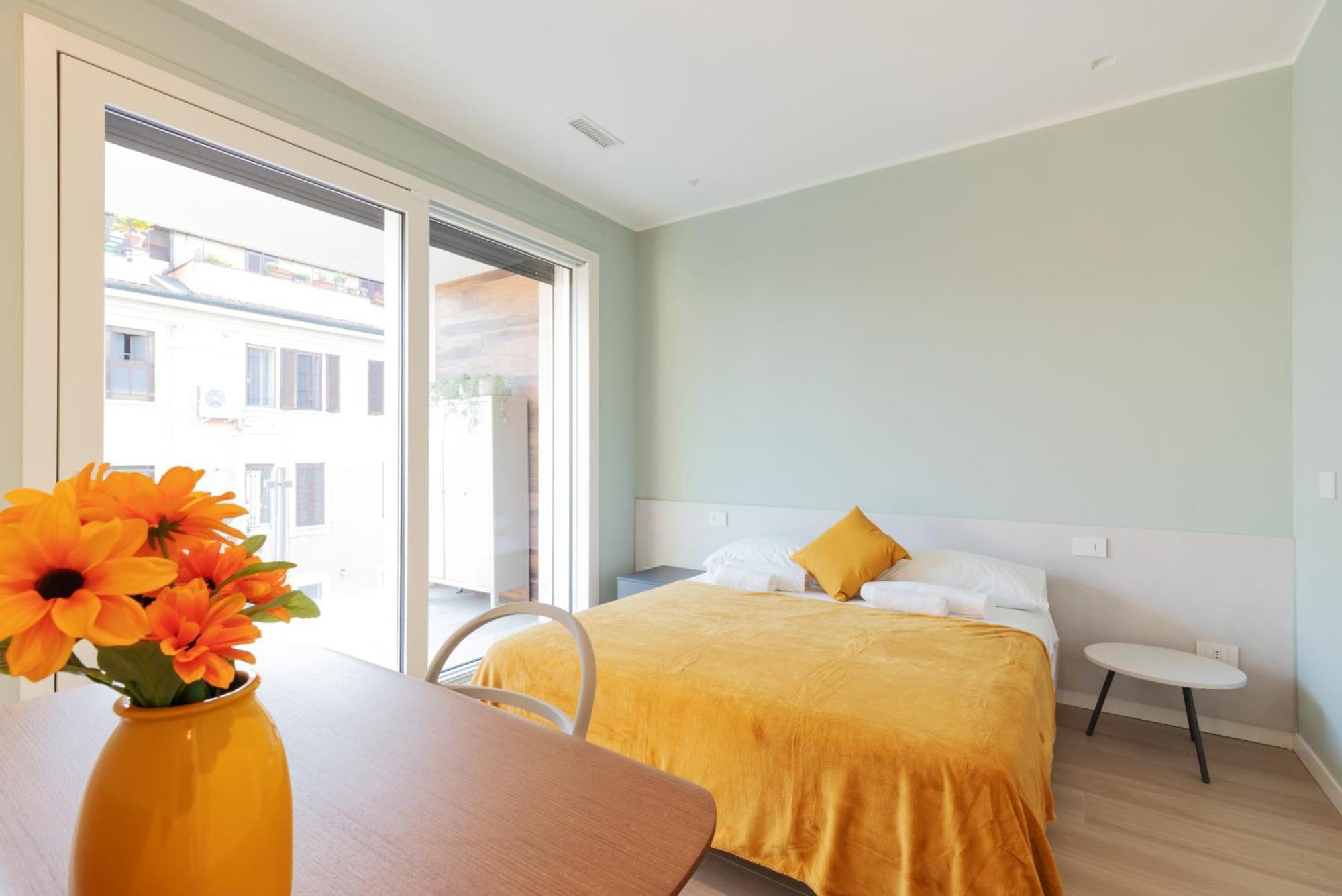 شقة Exclusive Terrace Garden View - 15 Min From Duomo ميلان المظهر الخارجي الصورة